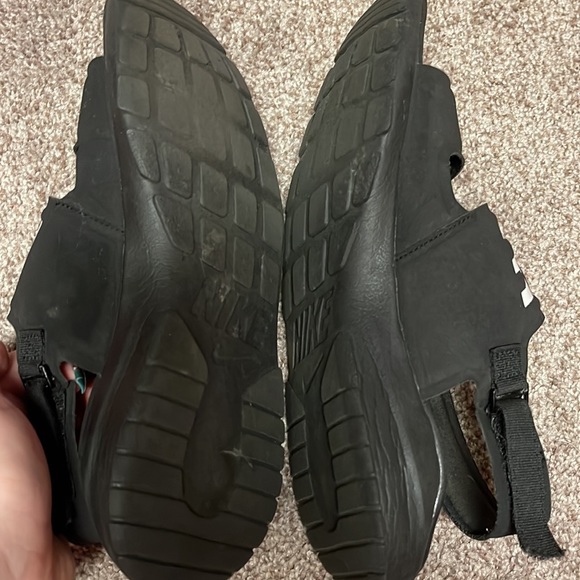 Nike sandals - Picture 4 of 4